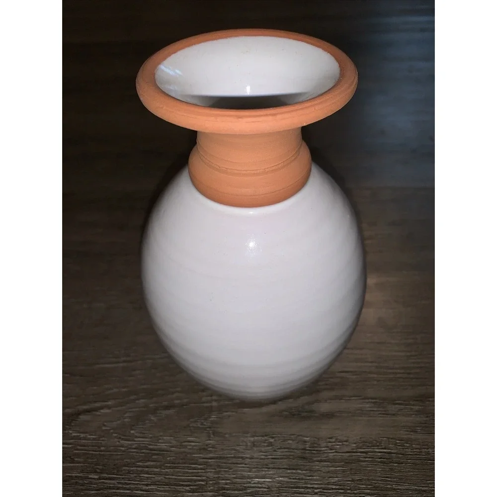 Emerson Creek Pottery Vase, Blue Iris On White Background Vintage 8